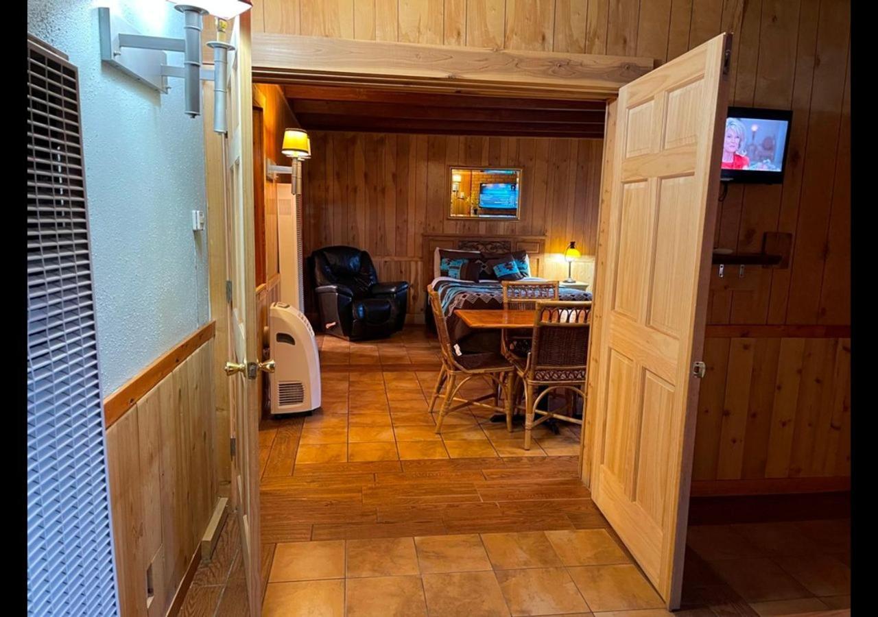 West Winds Lodge Ruidoso Bagian luar foto