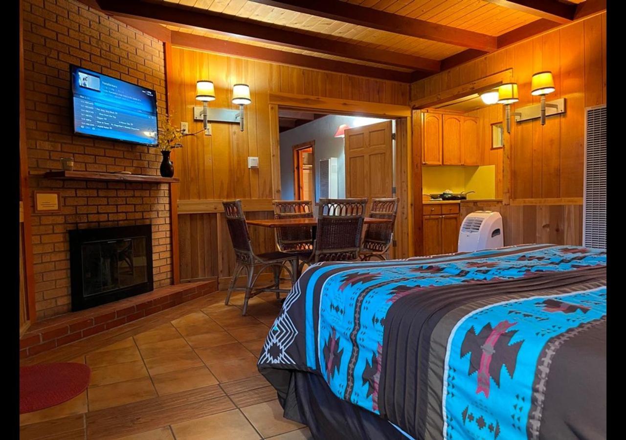 West Winds Lodge Ruidoso Bagian luar foto