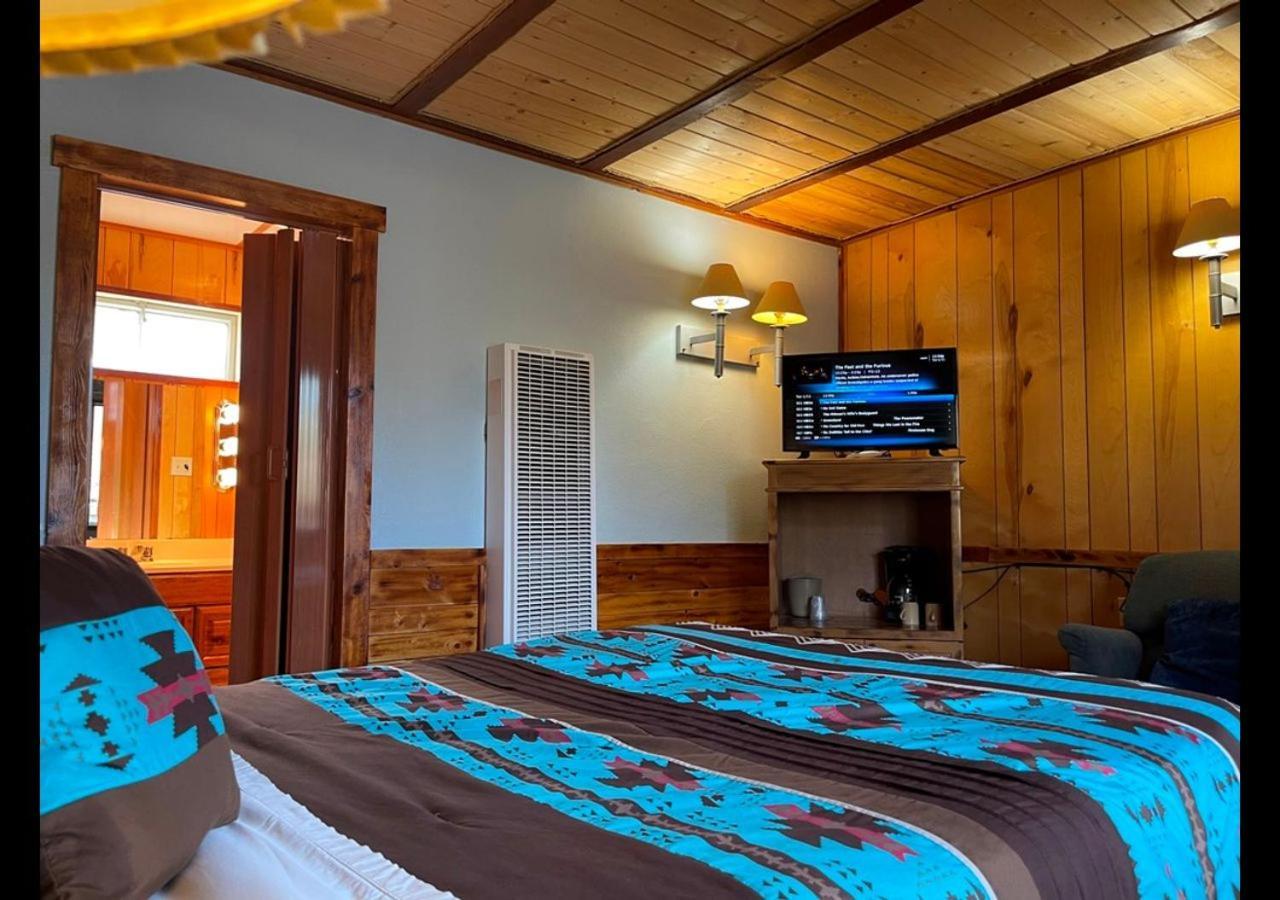 West Winds Lodge Ruidoso Bagian luar foto