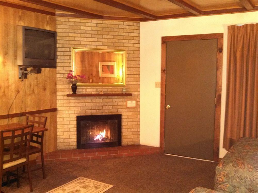 West Winds Lodge Ruidoso Bagian luar foto